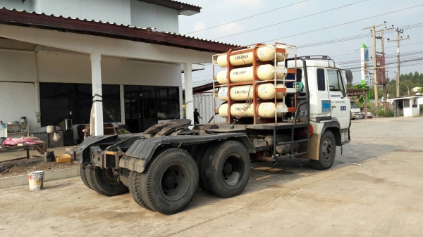 รถ 10 ล้อหัวลาก ยี่ห้อ HINO 285 แรงม้า เลขแชซซี FR289B ขับเคลื่อน 2 เพลา เบรคแห้ง หน้าหลัง 7 เกียร์ รถ 10 ล้อหัวลาก ยี่ห้อ HINO 285 แรงม้า เลขแชซซี FR289B ขับเคลื่อน 2 เพลา เบรคแห้ง หน้าหลัง 7 เกียร์