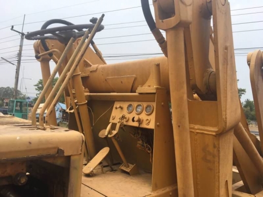 KOMATSU SD22 ราคา 145,000 บาท เครื่องดี เกียรดี พร้อมใช้ เอกสารสัญญาชื้อขาย  รถอยู่ จ.ร้อยเอ็ด โทร&amp;ไอดีไลน์ 0610710295