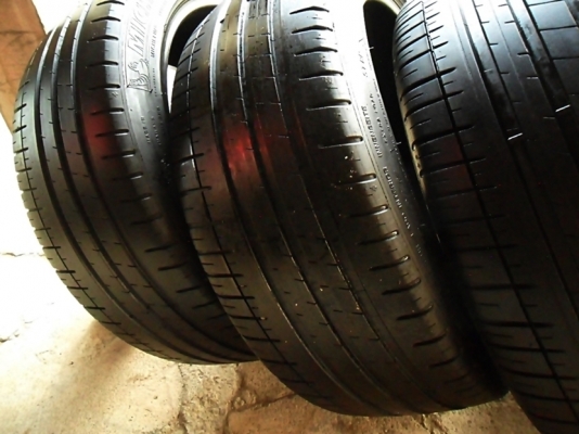 ยางซิ่ง17 มิชลิน 215-45-17ลงพื้นปลายปี14 ดอก8มิล