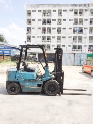 ขายรถโฟร์คลิฟท์ยี่ห้อTCM 2.5ตัน ดีเซล ขายรถโฟร์คลิฟท์ยี่ห้อTCM 2.5ตัน ดีเซล