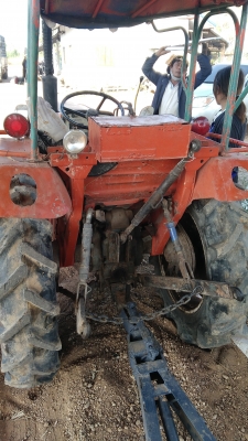 ขายคูโบต้า L2202  พร้อมใบดัน