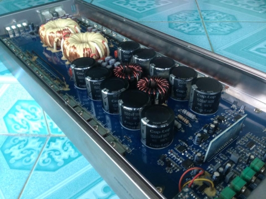 แอมป์คลาสดี Techline 5000D(ยาว52เซน คาปา160V) มือสองสภาพสวยเดิมๆไม่เคยซ่อม ใช้งานปกติ เบสเนื้อดีมาก ขับ10&quot;-12&quot;-15&quot;ได้ ขาย 5550 บาท สนใจ0892425454 อยู่สระบุรี