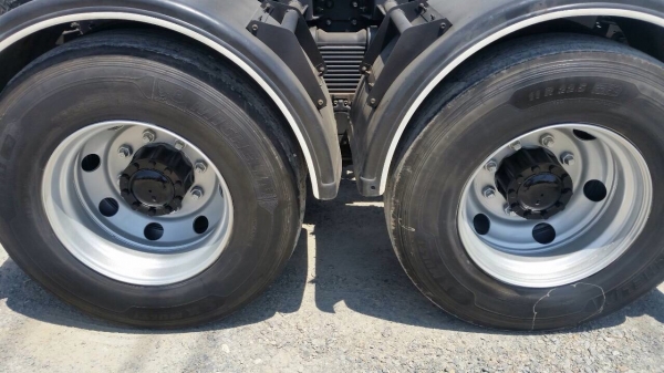 ขายหัวลาก ISUZU เครื่อง 360 แรง ปี 55 เดิมๆ ตามรุ่น ทะเบียนพร้อม
