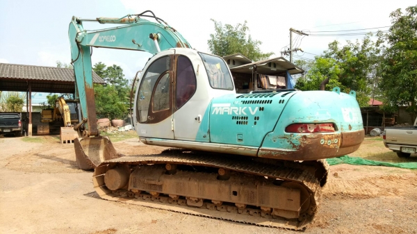 ขายด่วน KOBELCO SK200 MART-5 ธรรมดา สภาพพร้อมใช้งาน เครื่องปั้มดีเยี่ยม ไฟฟ้าครบ โซ่หนาทั้งสองข้าง รุลเลอร์เต็ม เอวแน่น แอร์เย็น รถทำงานเร็วไม่โหลด พร้อมลงงาน เอกสารเล่มทะเบียน