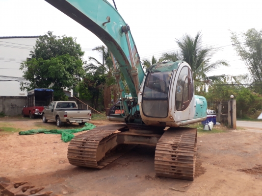 ขายด่วน KOBELCO SK200 MART-5 ธรรมดา สภาพพร้อมใช้งาน เครื่องปั้มดีเยี่ยม ไฟฟ้าครบ โซ่หนาทั้งสองข้าง รุลเลอร์เต็ม เอวแน่น แอร์เย็น รถทำงานเร็วไม่โหลด พร้อมลงงาน เอกสารเล่มทะเบียน