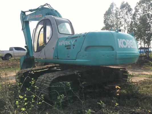 KOBELCO SK200 MARK 5 ธรรมดา 495,000 บาท เครื่องดี ปั้มแรง โช่หนา เอวแน่น (เฟื่องสวิงบิ่น 2 ล่อง ) ไฟฟ้าตัด เอกสารเล่มทะเบียน   รถอยู่ จ. สกลนคร โทร&amp;ไอดีไลน์ 0610710295