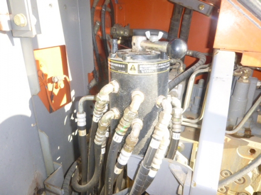 Hitachi ZX135US เก่าญี่ปุ่น ใบแทรค 70ซม. ปี2007