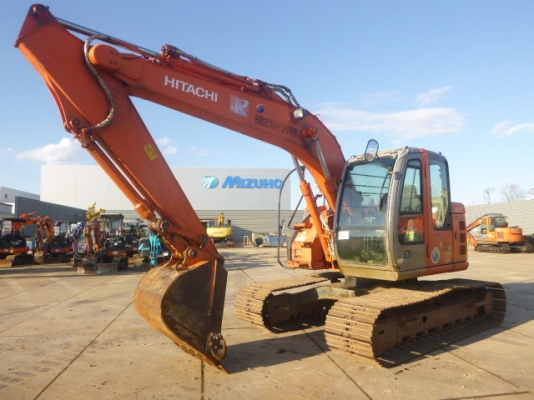 Hitachi ZX135US เก่าญี่ปุ่น ใบแทรค 70ซม. ปี2007