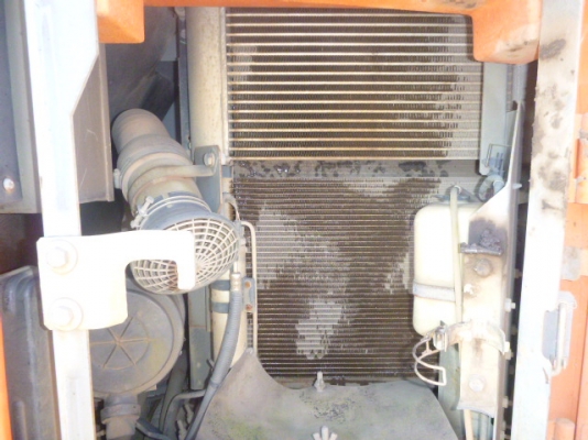 Hitachi ZX135US เก่าญี่ปุ่น ใบแทรค 70ซม. ปี2007