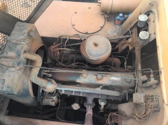 รถบดล้อยาง 9 ล้อ 235,000 บาท WATANABE WP902 เครื่องดี เกียร์ดี สภาพพร้อมใช้ เอกสารเล่มทะเบียน  รถอยู่ จ.นครราชสีมา โทร&amp;ไอดีไลน์ 0610710295