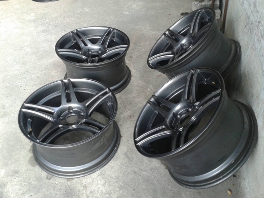 ขอบ18นิ้ว5รู114 น.9ล.10 ชุดนี้ ราคา 9990 บาท