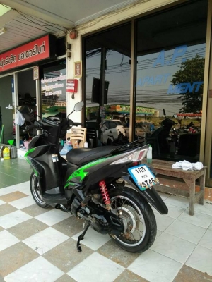 มีโอ 125 ไอ รุ่น GT สีเทาดำ ปลายปี 2556 สภาพสวย ประหยัดน้ำมันเป็นหัวฉีดแล้ว