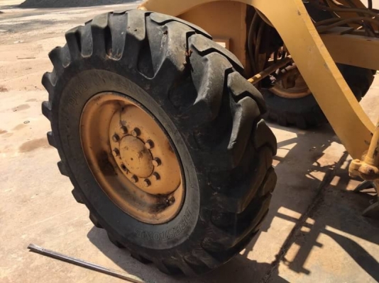 ขาย 2,350,000 บาท CATTERPILAR 140G ชีเรียล 5MD001773  เครื่องดี รับบไฮโดลิก ทำงานสมบูรฯ เอกสารเล่มทะเบียน  รถอยู่ จ.ร้อยเอ็ด โทร&amp;ไอดีไลน์ 0610710295