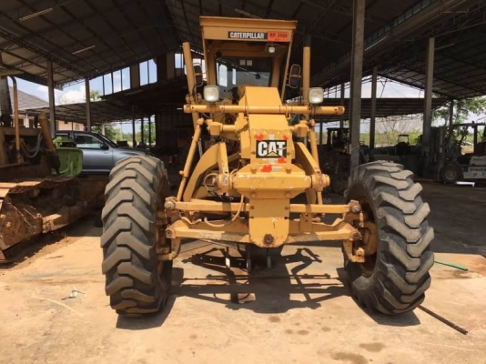 ขาย 2,350,000 บาท CATTERPILAR 140G ชีเรียล 5MD001773  เครื่องดี รับบไฮโดลิก ทำงานสมบูรฯ เอกสารเล่มทะเบียน  รถอยู่ จ.ร้อยเอ็ด โทร&amp;ไอดีไลน์ 0610710295