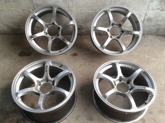 ขอบ18นิ้ว6รู น.8 ล.9 ชุดนี้ ราคา 9990 บาท