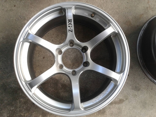 ขอบ18นิ้ว6รู น.8 ล.9 ชุดนี้ ราคา 9990 บาท