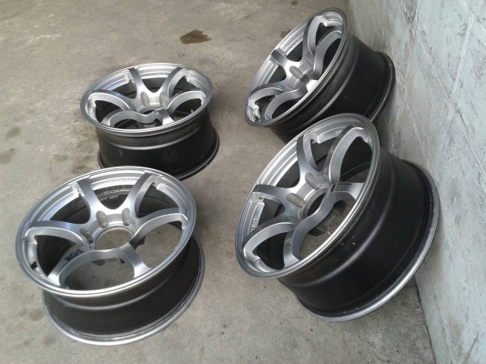 ขอบ18นิ้ว6รู น.8 ล.9 ชุดนี้ ราคา 9990 บาท