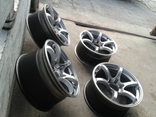 ขอบ18นิ้ว6รู น.8 ล.9 ชุดนี้ ราคา 9990 บาท