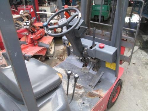 ราคา 66,000 บาท รถยกไฟฟ้า  NICHIYU รุ่น FB5P-50-250 รหัสสินค้า 13001312 ติดต่อ 081-8283376  www.nihonmono.com