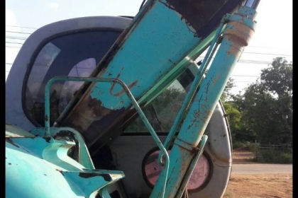 KOBELCO SK200 MACK5 SUPPER พร้อมใช้งาน KOBELCO SK200 MACK5 SUPPER พร้อมใช้งาน