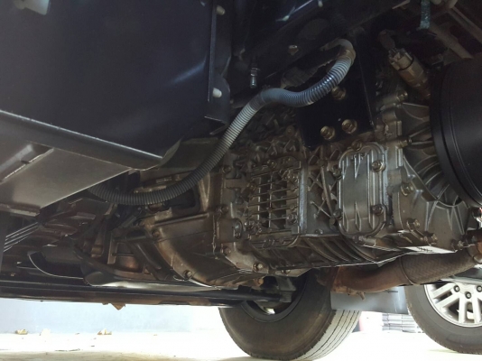 4ล้อ ป้ายไม่ติดเวลา ISUZU ELF NLR130 ปี 57 เดิมๆๆใช้น้อย