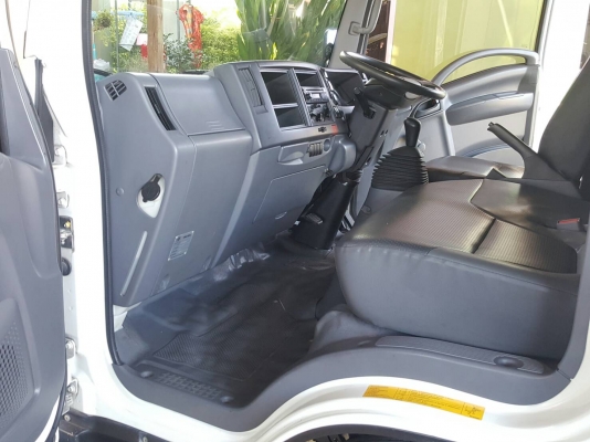 4ล้อ ป้ายไม่ติดเวลา ISUZU ELF NLR130 ปี 57 เดิมๆๆใช้น้อย