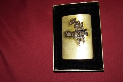 ขายไฟเช็ค ZIPPO MADE IN USA.ใหม่เก่าเก็บ27ปีปลอกทองเหลือง