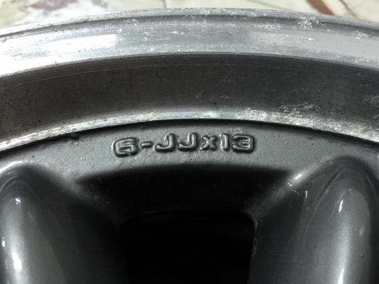 ขายล้อกล้วยเศษงานดิบ COMPE 13" 4 รู 114.3 กว้าง 6" ET15