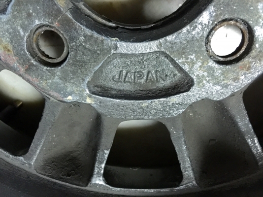 ขายล้อกล้วยเศษงานดิบ COMPE 13" 4 รู 114.3 กว้าง 6" ET15