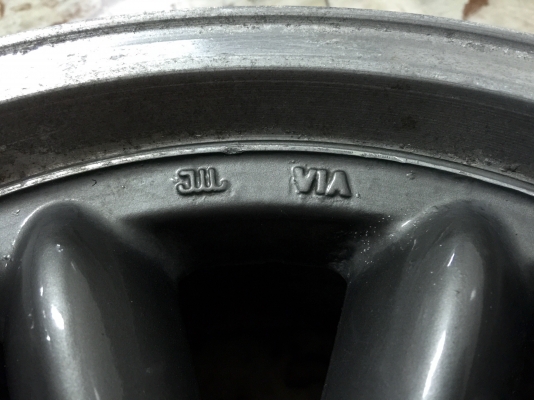 ขายล้อกล้วยเศษงานดิบ COMPE 13" 4 รู 114.3 กว้าง 6" ET15