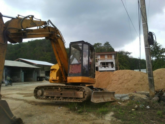 ขายรถแบคโฮ SUMITOMO 60 ไมล์ 4000 ชม.ราคา 350000 ขายรถแบคโฮ SUMITOMO 60 ไมล์ 4000 ชม.ราคา 350000