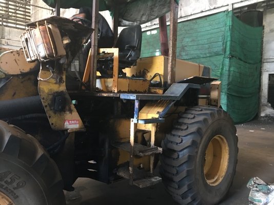 ขายด่วน รถตักKOMATSU WA150-1 (ขายตามสภาพ)