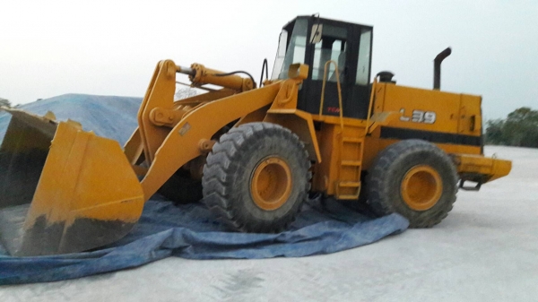 รถตักล้อยาง L39 สภาพสวย