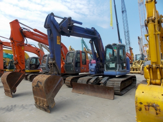 ขายด่วนรถขุด KOMATSU PC128UU-2EO บูมพับ แทรคใหม่70cm ขายด่วนรถขุด KOMATSU PC128UU-2EO บูมพับ แทรคใหม่70cm
