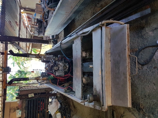 เรือรดน้ำสแตเลส 4เขาพร้อมใช้งานเครื่องยนต์ใหม่