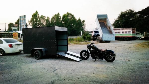 ขายพ่วงตู้ บรรทุกรถมอไซค์โดยเฉพาะครับ ขนาดตู้ กว้าง1.60เมตร ยาว 3เมตร สูง1.80เมตร ขายพ่วงตู้ บรรทุกรถมอไซค์โดยเฉพาะครับ ขนาดตู้ กว้าง1.60เมตร ยาว 3เมตร สูง1.80เมตร