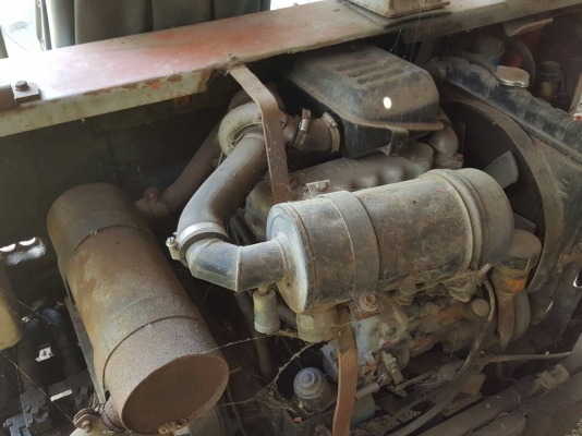 ขายรถ แบคโฮ 2คัน  ขายตามสภาพ ราคา.155,000 บาท โทร.080-1085007 บอล