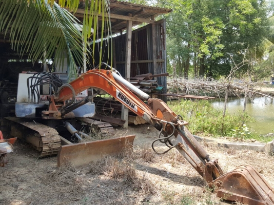 ขายรถ แบคโฮ 2คัน  ขายตามสภาพ ราคา.155,000 บาท โทร.080-1085007 บอล