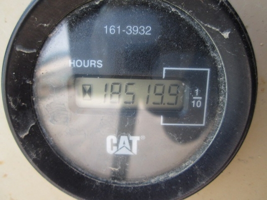 ขายรถเกรดถนน CATERPILLAR 140H_2ZK04278 มือสองนำเข้า สภาพสวย พร้อมใช้งาน