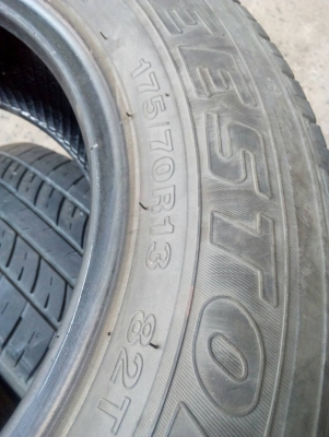 175/70R13 DEESTONE NAKARA ปี14 มี 3 เส้น tel.063-286-3551,081-427-3941