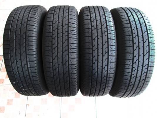 ขายยาง BRIDGESTONE B390 205-65-15 ปี15 งามๆ 1ชุด
