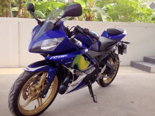 Yamaha R15 150cc Moto GP Edition สีน้ำเงิน สวย มือเดียว สภาพป้ายแดง 2พันโล