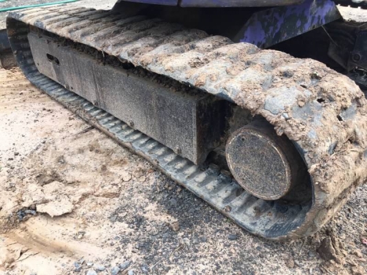 เก่านอก 1 ปี 195,000 บาท KOMATSU PC28UU-2E ทำงาน 8,000 ชั่วโมง เครื่องดี ปั้มดี แทรคยางสวย สภาพพร้อมใช้ เอกสารชื้อขาย  รถอยู่ จ.ร้อยเอ็ด โทร&amp;ไอดีไลน์ 0610710295