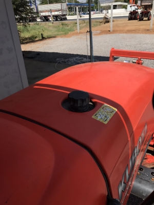 ขายคูโบต้าL4708DTพร้อมดันหน้า เล่มทะเบียนพร้อมโอนคับ ราคา380,000.บาทถ้วนคับ