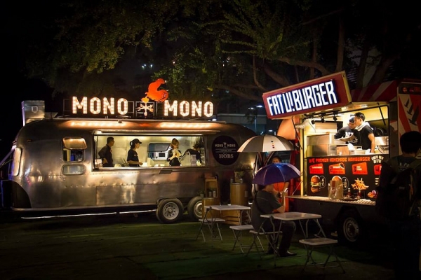 ขาย Airstream food trailer