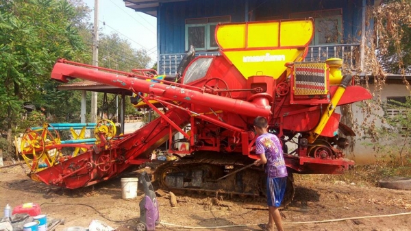 ขายรถเกี่ยวข้าว เกษตรพัฒนาเงินมีปี53เครื่อง195พร้อม6ล้อหัวยาวลาก แชชซีสวย ใบซื้อขาย