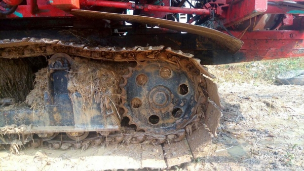 ขายรถเกี่ยวข้าว เกษตรพัฒนาเงินมีปี53เครื่อง195พร้อม6ล้อหัวยาวลาก แชชซีสวย ใบซื้อขาย