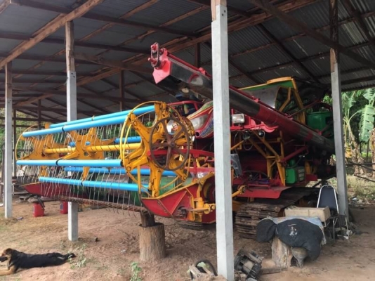 รถเกี่ยวอุ้ม (ปลดหนี้) 850,000 บาท เครื่อง 6HE1 Turbo -220 แรง อุ้ม 2.5 ตั้ม ตู้นวด 6.5 ฟุต ตัวเดม 10HT ระเบิดเพลาใหญ่ รอเลอร 11 ตัว โช่ 48 ข้อ  รถอยู่ จ.ร้อยเอ็ด โทร&amp;ไอดีไลน์ 0610710295