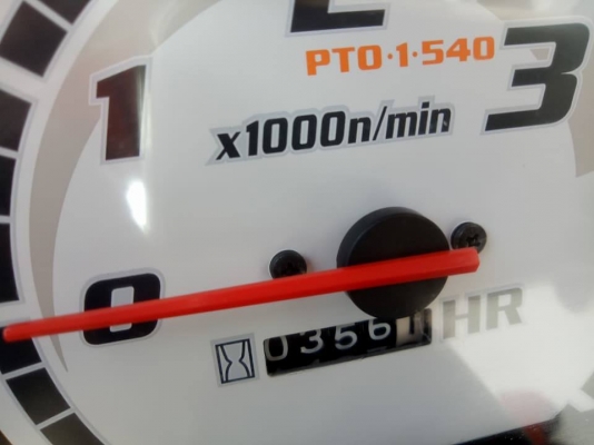 คูโบต้า B2420D 4 WD พวงมาลัยเพาเวอร์