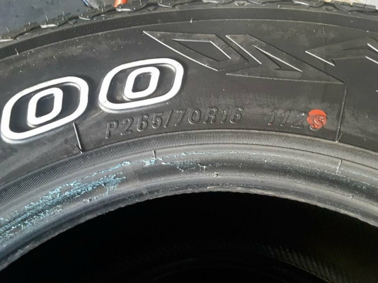 Maxxis AT700 ขนาด 265-70-16 ปี17 สภาพป้ายแดง 1ชุด Maxxis AT700 ขนาด 265-70-16 ปี17 สภาพป้ายแดง 1ชุด